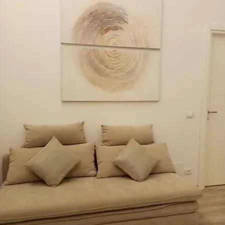 Luxury * Arezzo